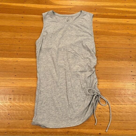 LuLuLemon light grey side cinched sleeveless tank top - Picture 1 of 4